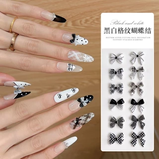 Rou Bao 50 ชิ้นเล็บผสมสีดําสีขาว Checkered Bow Girly เรซิ่นเล็บ Art DIY Charms ตกแต่ง