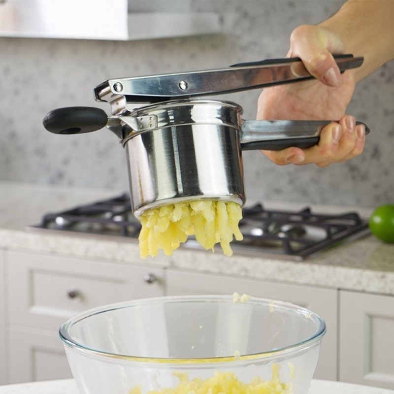 เครื่องบดมันฝรั่งและคั้นน้ำผลไม้แคมป์ปิ้ง (สแตนเลส) | Heavy Duty Potato Ricer & Camping Fruit Press with 3 Strainers, Dual-Purpose Manual Juicer for Vegetables/Fruits