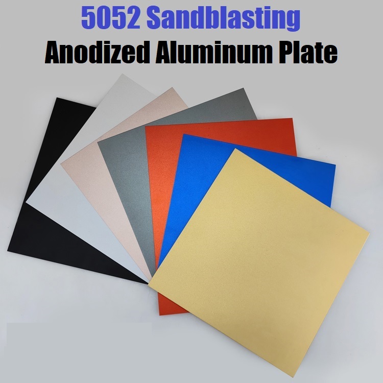 5052 Sandblasting Anodized Aluminum Plate การพ่นทราย แผ่นอลูมิเนียมอโนไดซ์สีดําสีแดงสีฟ้าที่มีความหนา 0.5/0.8/1/1.5/2 มม. เหมาะสําหรับเลเซอร์แกะสลักชิ้นส่วนแผ่น