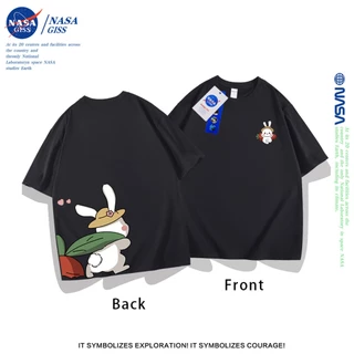 NASA เสื้อยืดหญิงชาย ผ้าฝ้ายแท้ แนวสตรีท เสื้อ summer กระต่ายดึงแครอทพิมพ์ลาย เสื้อยืดคอกลม ทรงหลวม ระบายอากาศ