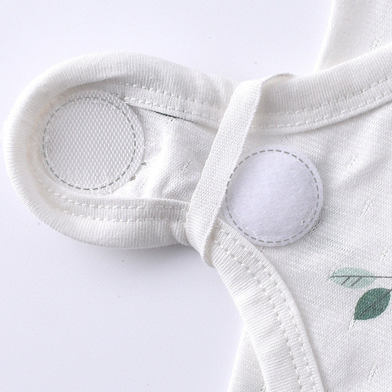 ชุดรอมเปอร์แขนสั้นทารกบางผ้าฝ้ายระบายอากาศสามเหลี่ยมชุดตีนตะขาบ - รูปที่ 3