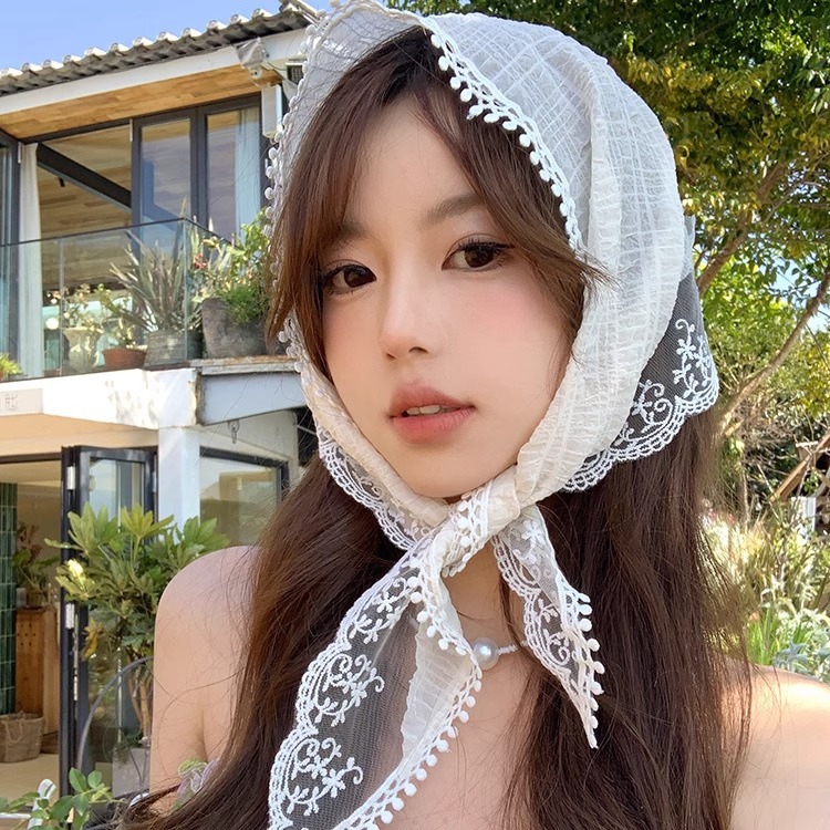 COD-ในไทย💖ผ้าพันคอ ผ้าโพกศีรษะ ทรงสามเหลี่ยม แต่งลูกไม้ ลายดอกไม้ Y2Kสไตล์เกาหลี แฟชั่นสําหรับสตรี 2025ใหม่-Kri