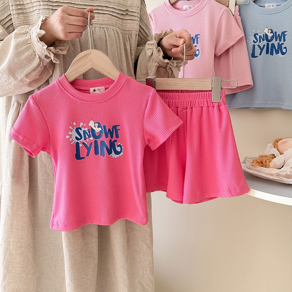 SweetKids พร้อมส่งจากกทม ชุดเด็ก ชุดกีฬาเล็กน้อยสำหรับเด็กหญิง แขนสั้นของคอกลมหลวม กางเกงขาสั้นเอวรัดรูป ชุดสูทสไตล์เกาหลี ราคา ถูกที่สุด ดีลบีเคเค แกลเลอรีภาพที่ 4