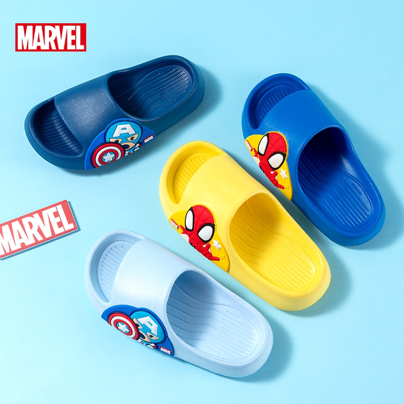 Disney รองเท้าแตะเด็กแบบใหม่2025สำหรับผู้ชายและผู้หญิง3-12ปีรองเท้าแตะฤดูร้อนพื้นนิ่มลายการ์ตูนไดโนเสาร์กันลื่นสำหรับเด็