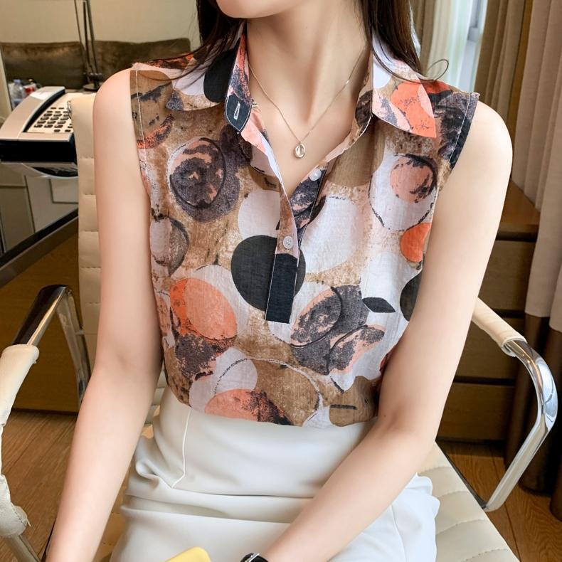 เสื้อชีฟองลายดอกไม้ สำหรับผู้หญิง ลำลอง หลวม คอปก แขนกุด เสื้อเบลาส์ อเนกประสงค์ เสื้อย้อนยุค แฟชั่น เสื้อผ้าผู้หญิง ฤดูร้อน มาใหม่