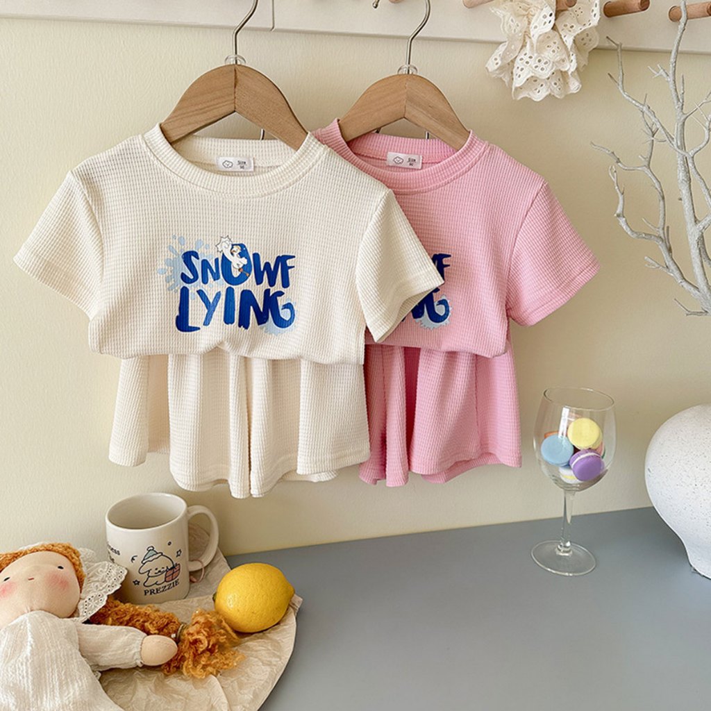 SweetKids พร้อมส่งจากกทม ชุดเด็ก ชุดกีฬาเล็กน้อยสำหรับเด็กหญิง แขนสั้นของคอกลมหลวม กางเกงขาสั้นเอวรัดรูป ชุดสูทสไตล์เกาหลี ราคา ถูกที่สุด ดีลบีเคเค แกลเลอรีภาพที่ 2