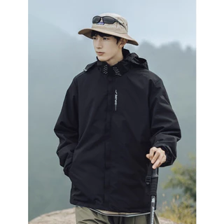 Outdoor Jacket เสื้อแจ็คเก็ตผู้ชายสำหรับเดินป่า กันลม น้ำหนักเบา ระบายอากาศ มีให้เลือก 3 สี M-5XL