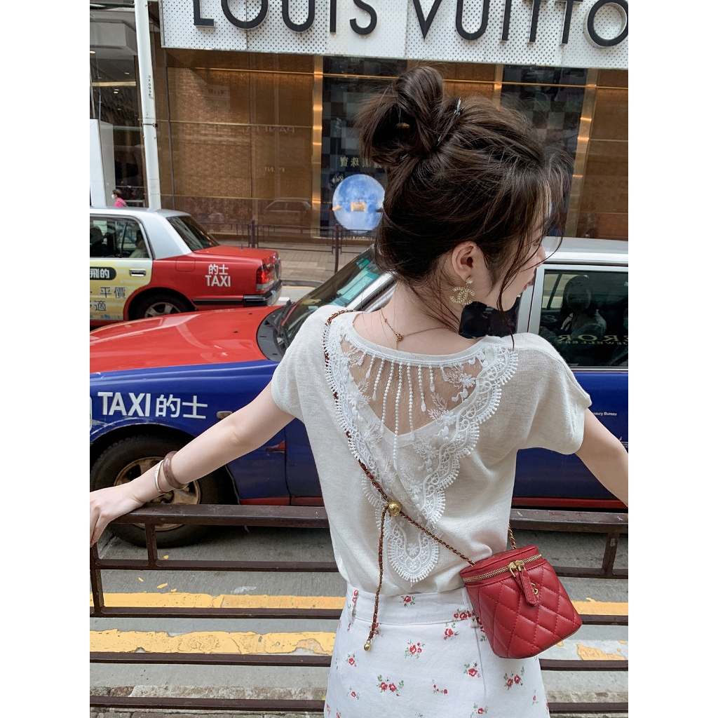 NZN Back Hollow เสื้อยืดสีขาวผู้หญิง 2025 ฤดูร้อนสไตล์ใหม่ออกแบบ Niche แขนสั้น Top
