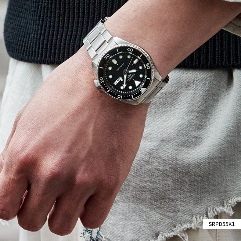 นาฬิกาผู้ชาย  ของแท้ นาฬิกาข้อมือ Seiko 5 Sports GMT เครื่องศูนย์ไทย พร้อมกล่อง seiko นาฬิกา SEIKO 5 SPORT
