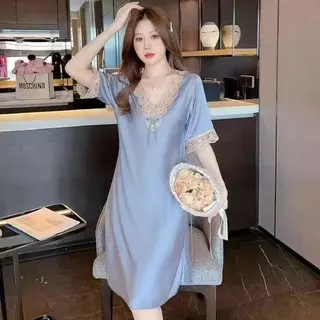 ผ้าไหมบางแขนสั้นลูกไม้ บ้าน ชุดนอนเซ็กซี่ชุดนอนสไตล์ใหม่ขนาดใหญ่หลวมคอวีกระโปรงยาว40-80กิโลกรัมสุภาพสตรีเสื้อผ้าชุดนอนผ้าไหมน้ําแข็ง