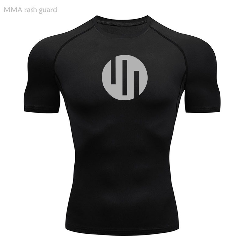 เสื้อเชิ้ตแขนสั้นการบีบอัด เสื้อยืดยิมผู้ชาย ชุดกีฬาแห้งเร็ว INVINCIBLE #OMNIMAN