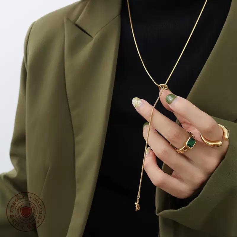 สร้อยคอสแตนเลส จี้รูปหัวใจ ประดับปม ติดทนนาน แบบเรียบง่าย ราคา ถูกที่สุด ดีลบีเคเค