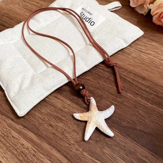 ไม้อะคริลิค Zhuhai Star จี้สร้อยคอ retro Holiday สไตล์ casual Clavicle chain แฟชั่น niche และ high-end สร้อยคอ