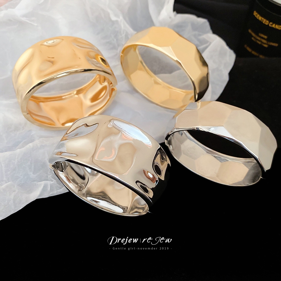 เดรเจว ผิดปกติมันวาวเรขาคณิตรอบสร้อยข้อมือโลหะยุโรปและอเมริกาแสงหรูหราสร้อยข้อมือระดับไฮเอนด์ย้อนยุคซอกเครื่องประดับมือ