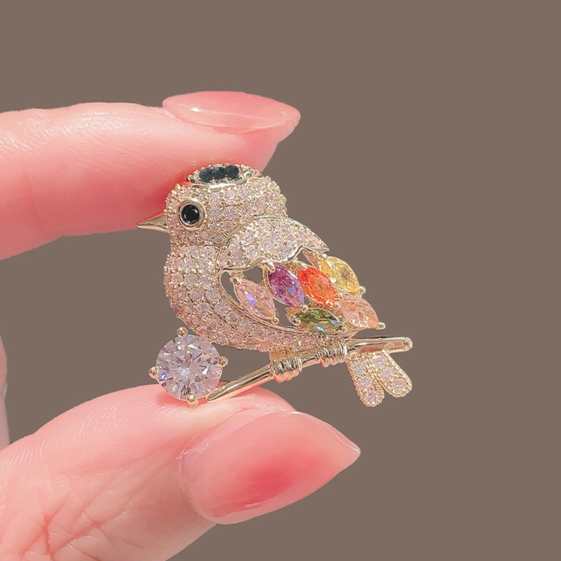 Magpie เข็มกลัดนกญี่ปุ่นน่ารัก Anti-glare ชุดอุปกรณ์เสริมจัดเลี้ยง Workplace ที่มีสีสันเคลือบหรูหรา Corsage Pin High-End อุปกรณ์เสริม