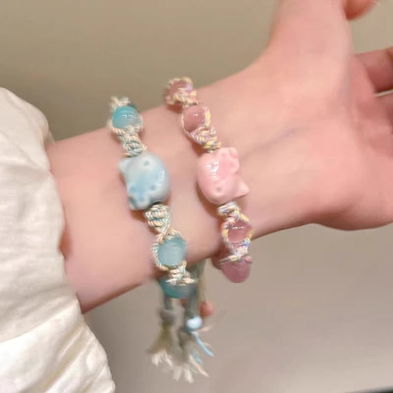 แฟชั่น สร้อยข้อมือลูกปัดแมวเกาหลีหญิง อิน น่ารักเพื่อนที่ดีของขวัญวันเกิด
