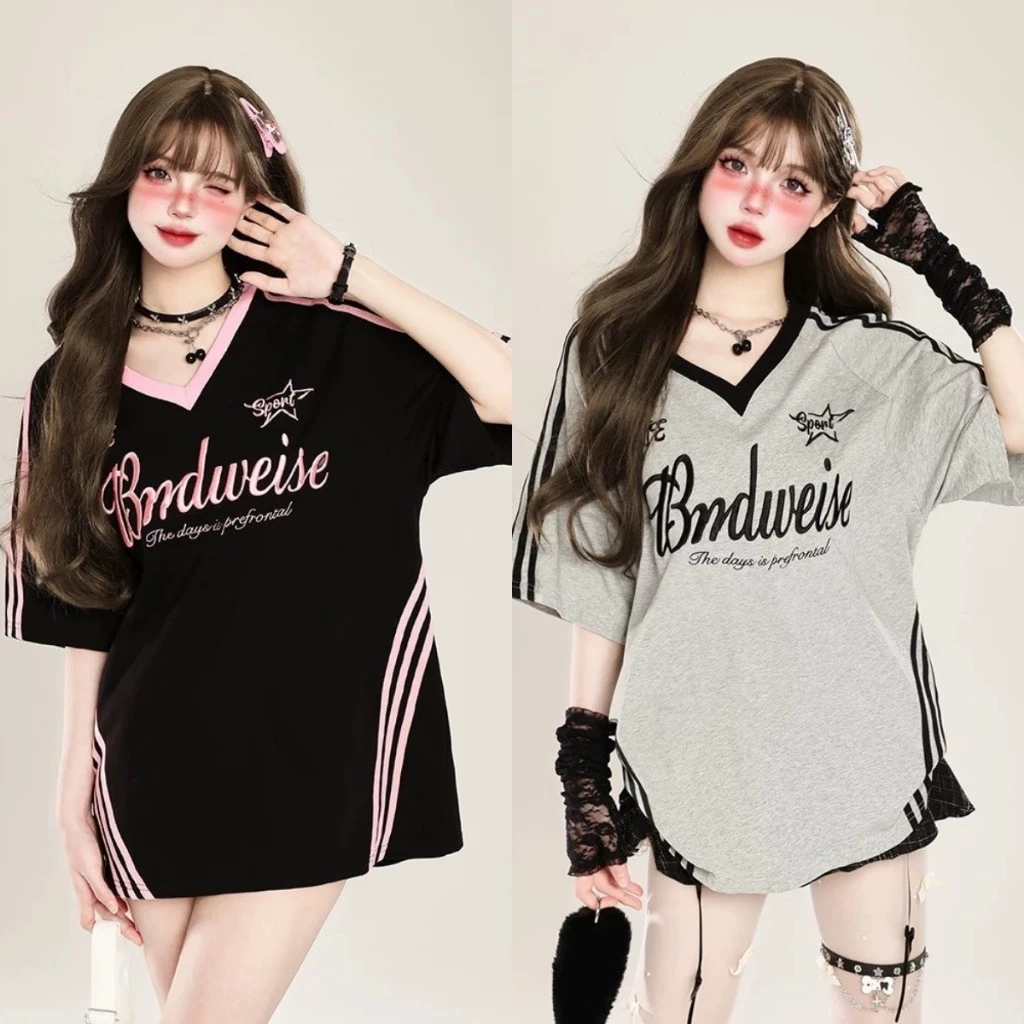 เสื้อยืด unisex สไตล์เกาหลี Oversize เสื้อฟุตบอลหลวม เสื้อยืดกีฬาสําหรับผู้หญิง Streetwear Hottrend 2025