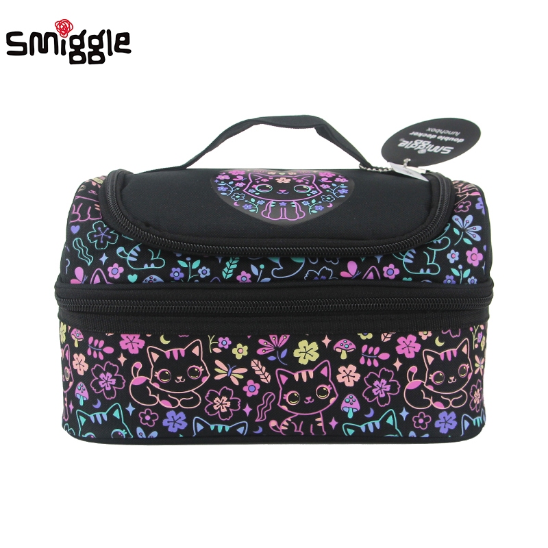 Smiggle กระเป๋าใส่ข้าวกลางวันเด็ก กระเป๋าผลไม้เด็กผู้หญิง Black Flower Cat Kids handbag ใหม่ lovable