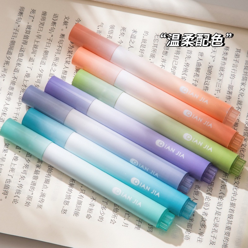 4pcs มาการอง ปากกาเน้นข้อความไล่โทนสีปากกามาร์กเกอร์หลายสีสําหรับทําบันทึกการวาดภาพนักเรียนอุปกรณ์การเรียน
