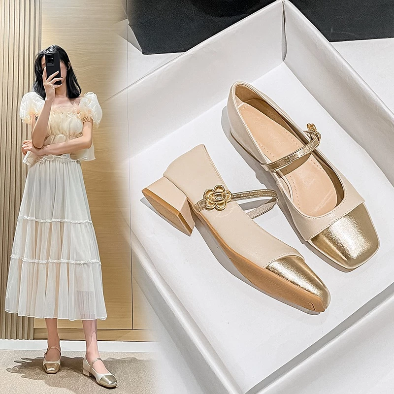 💕คุณภาพสูง💕รองเท้าลำลอง รองเท้าหนัง พื้นนุ่ม รองเท้าส้นสูง#s450