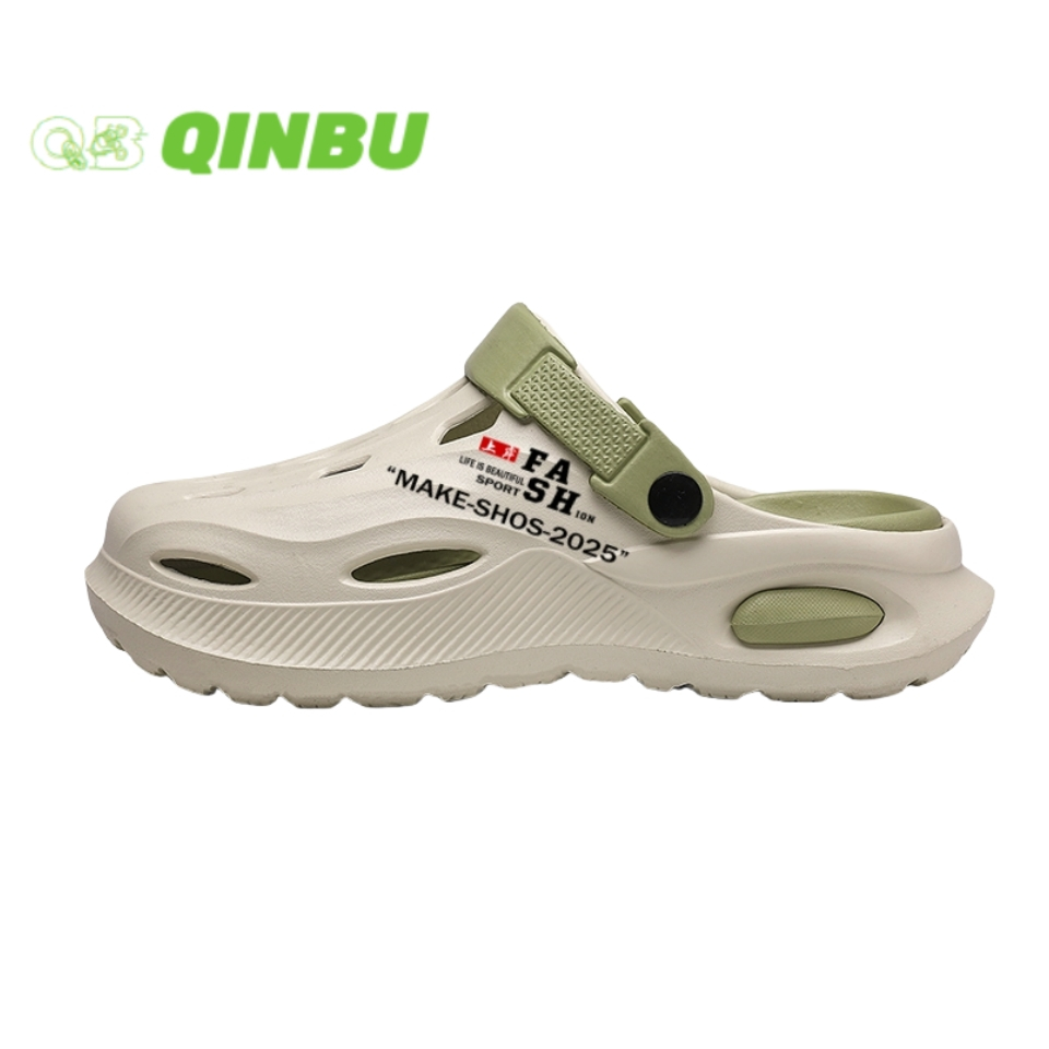 QINBU [2025 ฤดูร้อนสไตล์ขายดี] สไตล์อินเทรนด์ EVA รองเท้ารูหนาสองสีสีจับคู่อึก้าวรองเท้าแตะระบายอากาศผู้ชายผู้หญิงสไตล์เดียวกันกีฬา