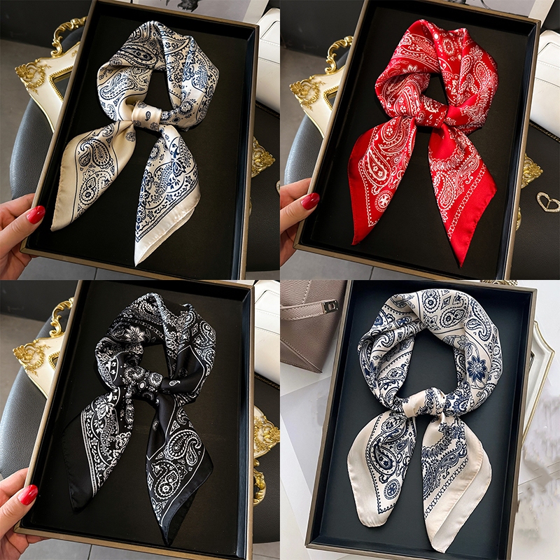 70เซนติเมตรผ้าพันคอไหมหรูหราแฟชั่นสี่เหลี่ยมเล็กๆผ้าพันคอพิมพ์ผ้าคลุมไหล่ แบนด์นา ตกแต่งท่อไอเสีย ก112