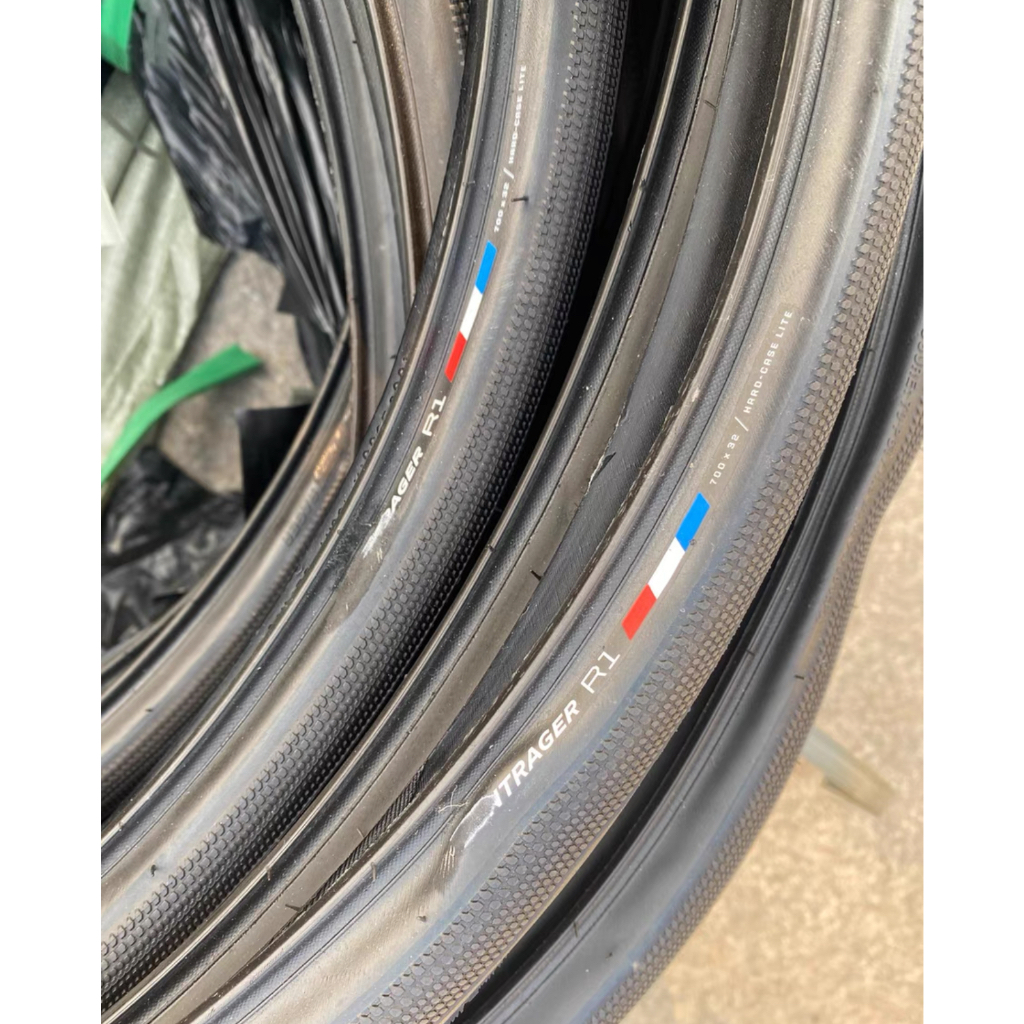 Trek Logo สวมใส่ยางนอก 700  32C ยางนอกถนนพักผ่อนออฟโรด 70psi