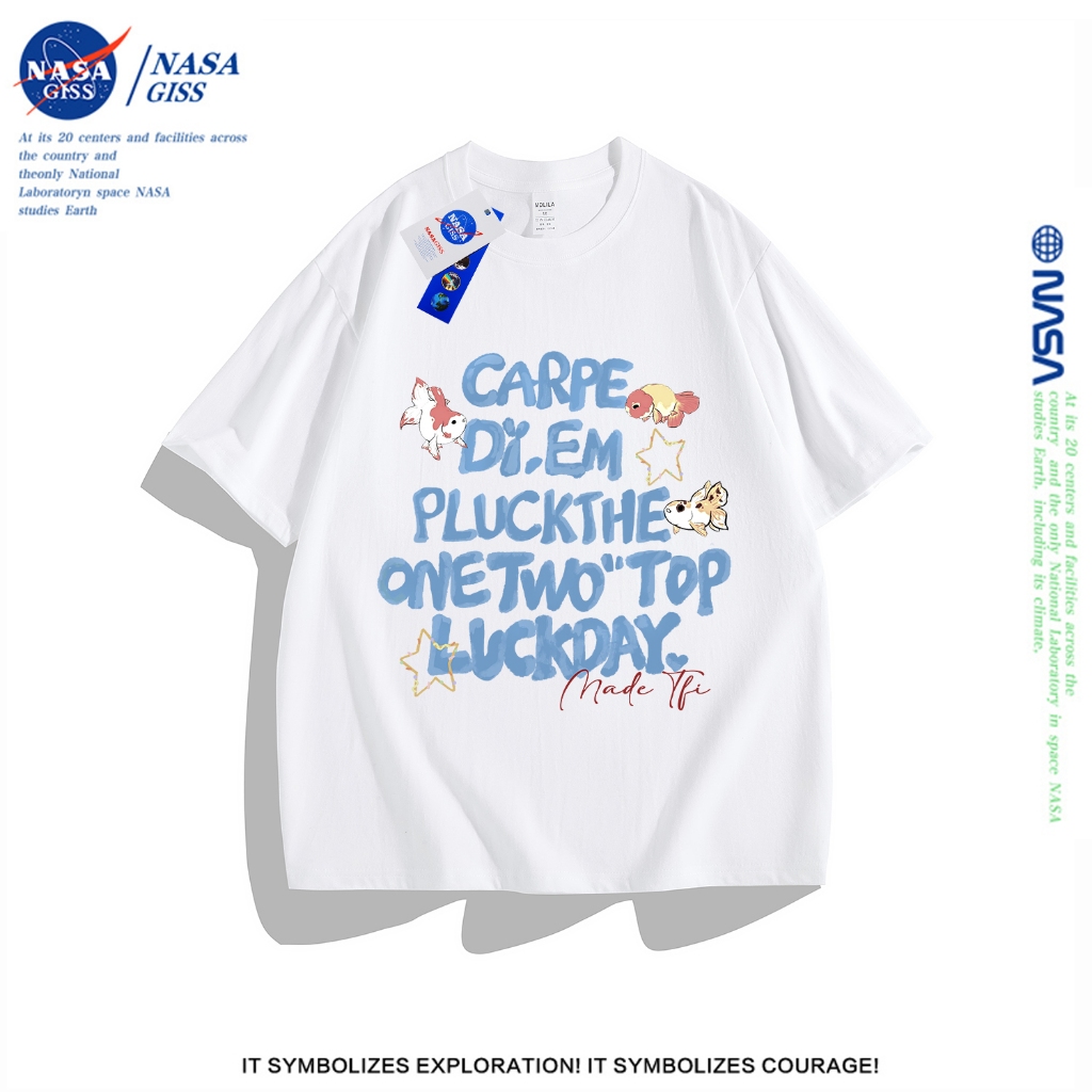 NASA เสื้อยืดชายหญิงแขนสั้น สไตล์ลำลอง summer2025 carp เสื้อยืดพิมพ์ลาย คอตตอน คอกลม หลวมและระบายอากาศ