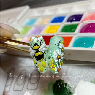 พร้อมส่ง Nail & Yolly 18 สี Yellow จานสีเหลือง เซท คุณภาพดีมาก เจลสำหรับใช้ในการวาดภาพโดยเฉพาะค่ะ