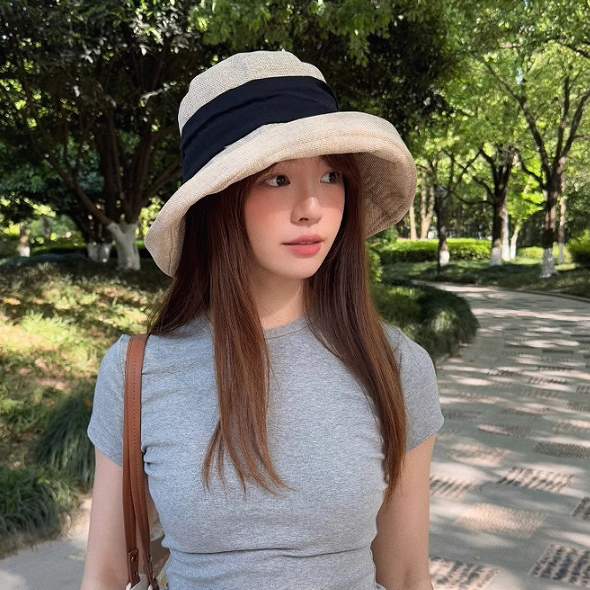 สไตล์ญี่ปุ่นผ้าฝ้ายผ้าลินินปีกใหญ่ถังหมวกหญิงฤดูร้อนครีมกันแดดกลางแจ้งใบหน้าขนาดเล็กพับหมวกบังแดด