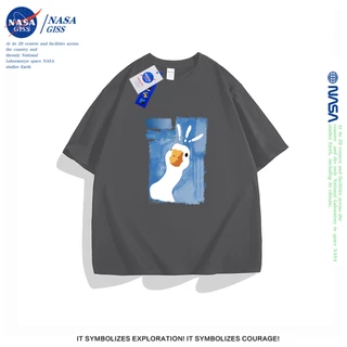 NASA เสื้อยืดหญิงชาย สไตล์ยอดนิยม เสื้อ summer ห่านประหลาดใจ พิมพ์ลาย ผ้าฝ้ายแท้ คอกลม ทรงหลวม ระบายอากาศ