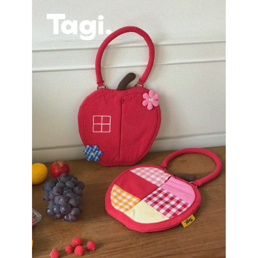 Tagi. Imagine Apple Tissue Bag