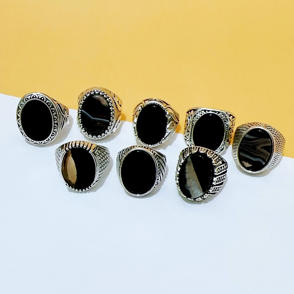 20ชิ้นแหวนเงินโบราณสําหรับผู้ชายและผู้หญิงรูปไข่อาเกตสีดําธรรมชาติหินแบนสไตล์ชาติพันธุ์เครื่องประดับย้อนยุคขายส่ง