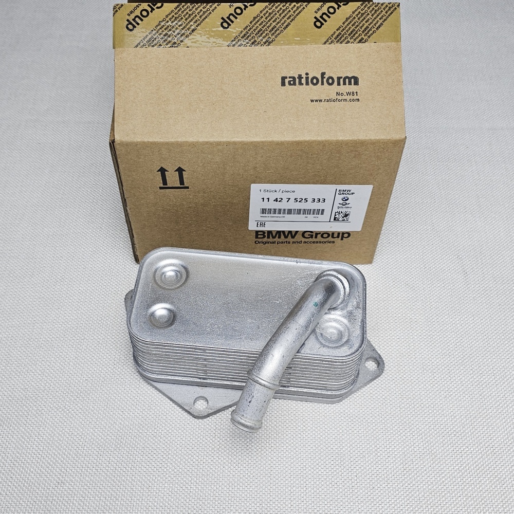 11427525333 น้ํามันเครื่อง COOLER BMW N52 N20 N53 N54 E81 E87 F20 F21 E90 E91 E92 E93 F30 F31 F34 F3