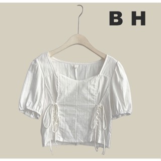 เสื้อแขนสั้น คอสี่เหลี่ยม แขนพอง แต่งลูกไม้ แฟชั่นฤดูร้อน สํ…