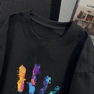 【พร้อมส่ง】🔥NASA ผ้าฝ้ายแท้100% แขนสั้น ทรงโอเวอร์ไซส์ เสื้อยืด ลายนิ้วมือกราฟฟิตี้🎨ใส่ได้ทั้งชายหญิง เสื้อYG551