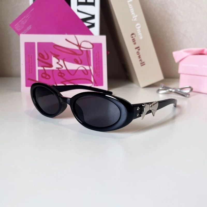 แว่นตากันแดดแฟชั่น กรอบสี่เหลี่ยม ป้องกันรังสียูวี ขนาดเล็ก สำหรับผู้หญิง HUSH