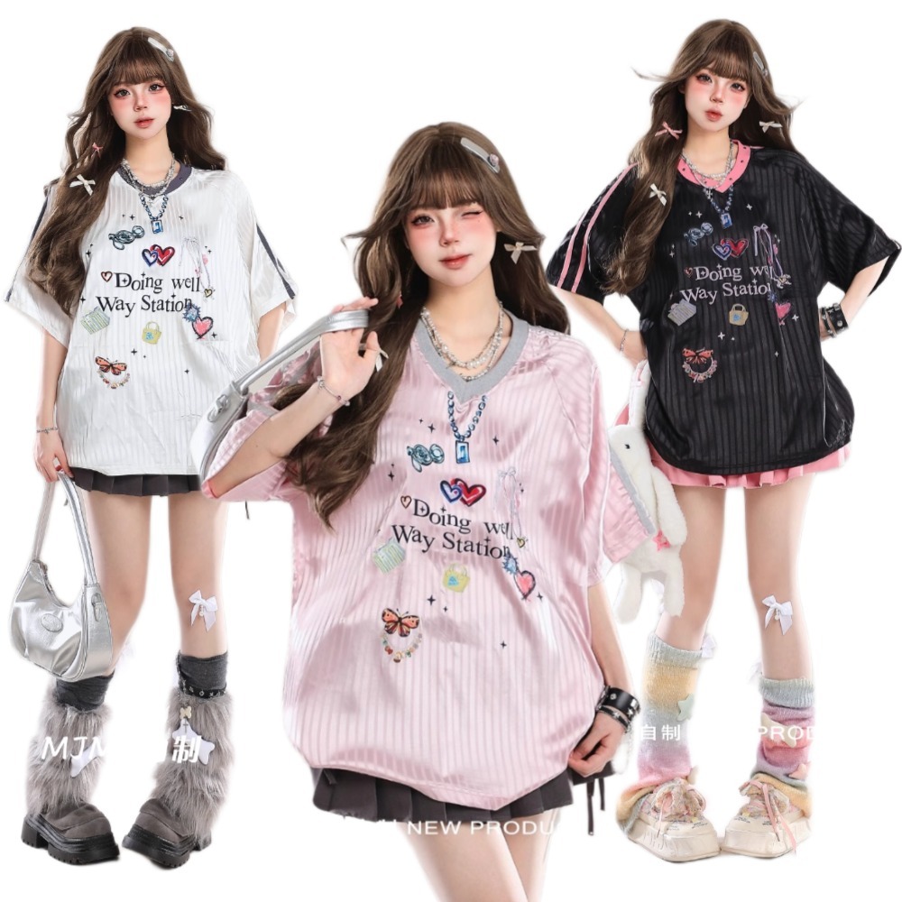 Unisex สไตล์เกาหลี Y2K เสื้อยืดคอวี 3D พิมพ์ Oversize หลวมฟุตบอลเสื้อยืดสําหรับผู้ชายและผู้หญิงเสื้อกีฬา Street สวมใส่สําหรับสาว Hottrend 2025