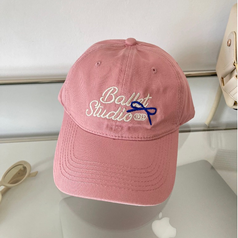 Miss_J พร้อมส่งจากกทม  หมวกเบสบอลน่ารักสำหรับผู้หญิง ปักตัวอักษรเป็นโบว์ Ins Cap ร่มกันแดดและใส่ลำลอง ราคา ถูกที่สุด ดีลบีเคเค แกลเลอรีภาพที่ 7