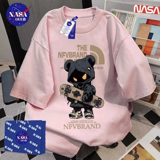 【พร้อมส่ง】🔥NASA ใส่ได้ทั้งชายหญิง เสื้อ ทรงโอเวอร์ไซส์ เสื้อยืด ผ้าฝ้ายแท้100%ลายพิมพ์หมีน้อยลึกลับ🧸แขนสั้นYG61