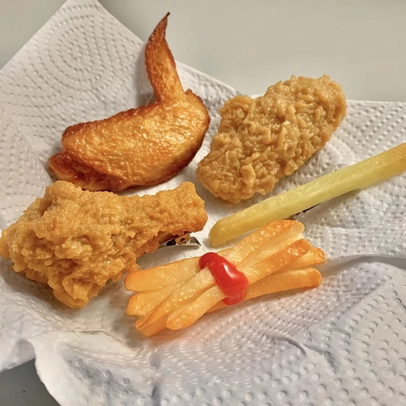 คลิปอาหารจำลองไก่ทอดโดปามีน | คลิปผมY2Kสไตล์ตลกๆ สถานที่ตลาดค่ำ | สิ่งประดับผมไม่ลื่นปลดความเครียด | ขายส่งจำนวนมากสำหรับเว็บบอร์ด | คลิปผมของบีบไม่เจ็บผม