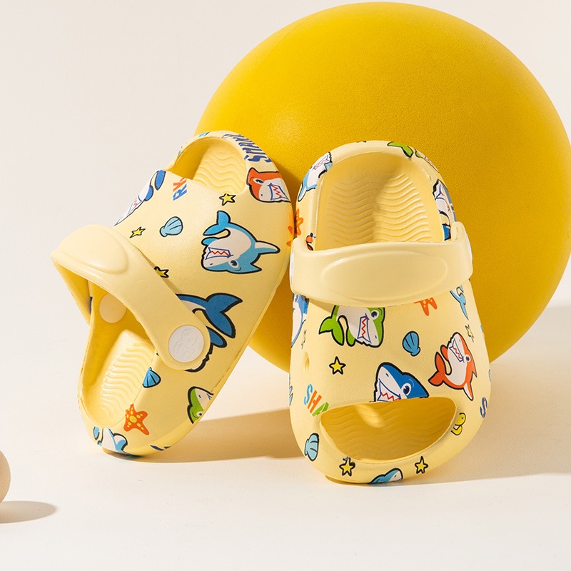 AYUER 1-6 ปีเด็กชายและเด็กหญิง Soft Sole การ์ตูน Shark รองเท้าแตะสวนกันลื่น - รูปที่ 5