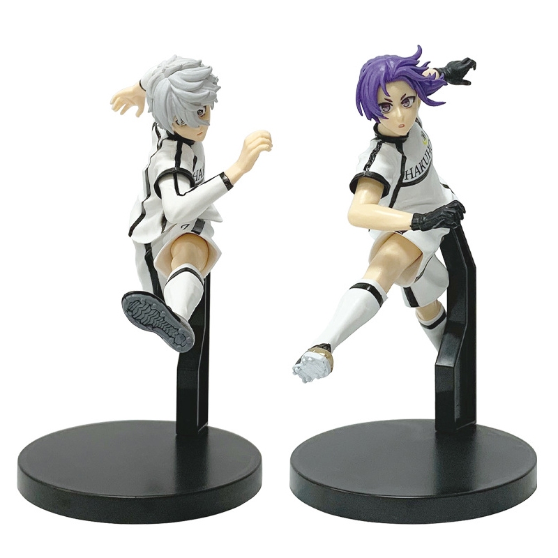 17ซม.สีฟ้าล็อคอะนิเมะรูปSishiro Nagi Reo Mikageเล่นฟุตบอลคอลเลกชันPVC Action Figuresตกแต่งห้องตุ๊กตาของเล่น