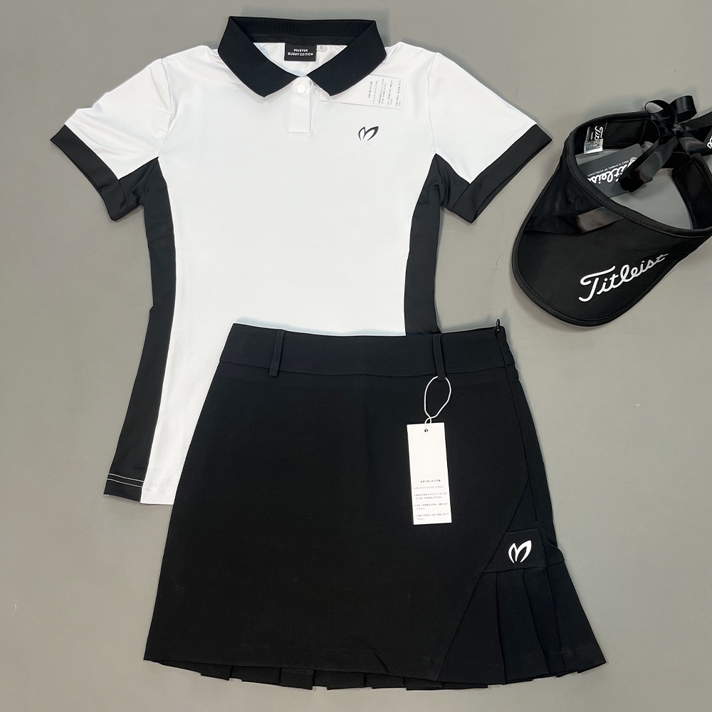 กอล์ฟผู้หญิงฤดูร้อนใหม่เสื้อโปโลแขนสั้นกับเอวหยิกความยืดหยุ่นสลิมมิ่งผลคุณภาพสูงแห้งเร็วระบายอากาศกลางแจ้งชุดกีฬาสบายๆ