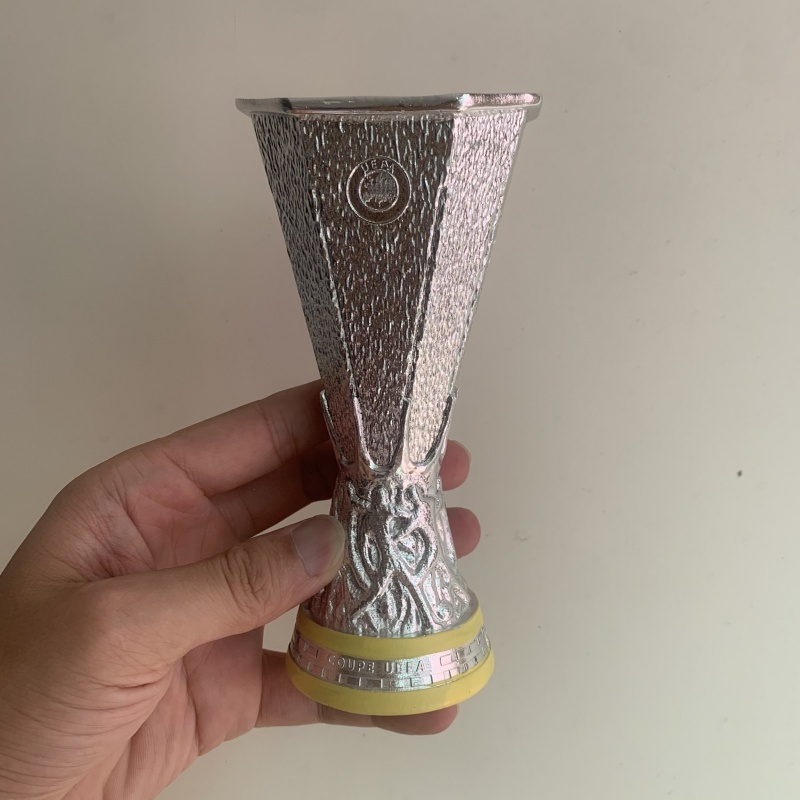 Europa League Trophy 16 ซม