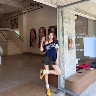 GAVELLA พร้อมส่งจากกทม เสื้อยืดผู้หญิง เสื้อยืดวินเทจ 🌸 เสื้อปาดไหล่ เสือใส่สบาย ทรงหลวม