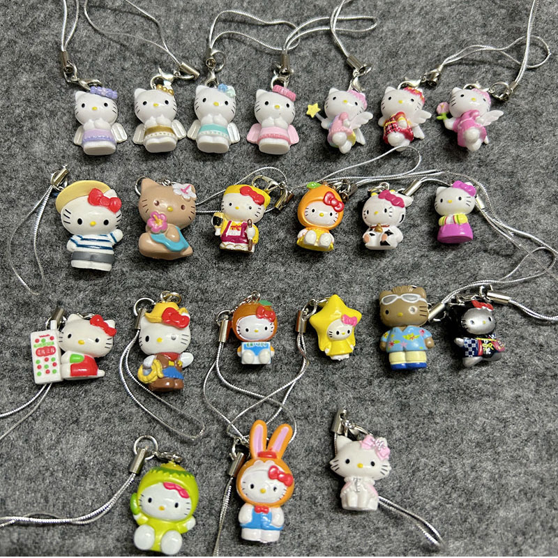 33 รูปแบบ Sanrio การ์ตูน Hello Kitty โทรศัพท์ Chain น่ารักสาวหัวใจลูกปัด String เคสโทรศัพท์แขวนเชือกพวงกุญแจ kawaii pendent วันหยุดของขวัญ