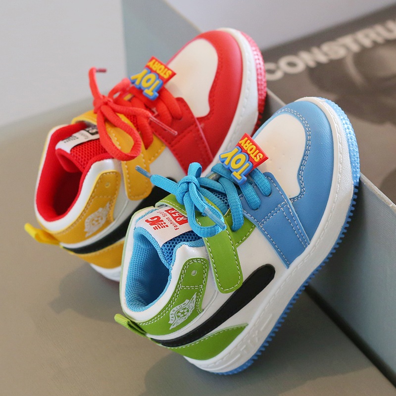 มีคุณธรรม 2025 ฤดูใบไม้ผลิเด็กรองเท้าลําลองเด็กผู้หญิง อ่อนนุ่ม พื้นรองเท้า กีฬารองเท้า เด็กผู้ชาย แฟชั่น ระบายอากาศได้ รองเท้า