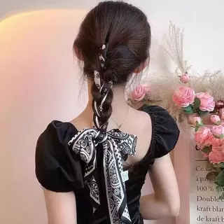 145 ซม. ผ้าพันคอยาวแคบตกแต่งสามเหลี่ยมผ้าพันคอผ้าไหมสําหรับผู้หญิงอเนกประสงค์เป็นผ้าพันคอคอผูกผม