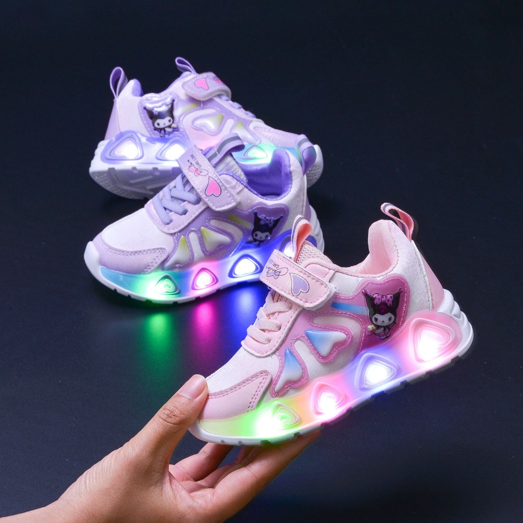 รองเท้าเด็กการ์ตูนแฟชั่น 2025 พื้นนุ่ม ตีนตุ๊กแก มีไฟ LED ใส่สบาย